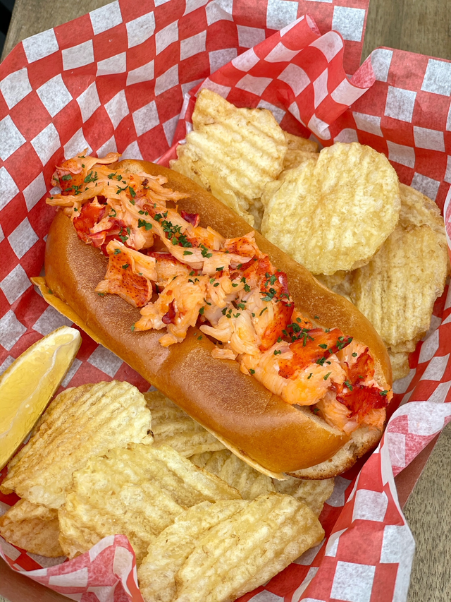 Connecticut Lobster Roll
